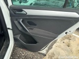  Volkswagen  Tiguan VOLKSWAGEN  / 2016 / 5P / SUV 2.0 TDI SCR 110KW BUSINESS BMT DSG #111