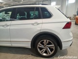  Volkswagen  Tiguan VOLKSWAGEN  / 2020 / 5P / SUV 2.0 TDI SCR 110KW R-LINE DSG 4MOTION #69