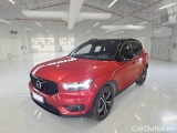  Volvo  XC 40 VOLVO XC40 / 2017 / 5P / SUV B5 AWD AUTOMATICO R-DESIGN 