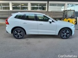  Volvo  XC60 VOLVO  / 2017 / 5P / SUV B4 D AWD AUTOMATICO MOMENTUM PRO #7