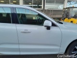  Volvo  XC60 VOLVO  / 2017 / 5P / SUV B4 D AWD AUTOMATICO MOMENTUM PRO #33