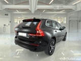  Volvo  XC60 VOLVO  / 2021 / 5P / SUV B4 D AWD automatico Momentum #2