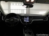  Volvo  XC60 VOLVO  / 2021 / 5P / SUV B4 D AWD automatico Momentum #3