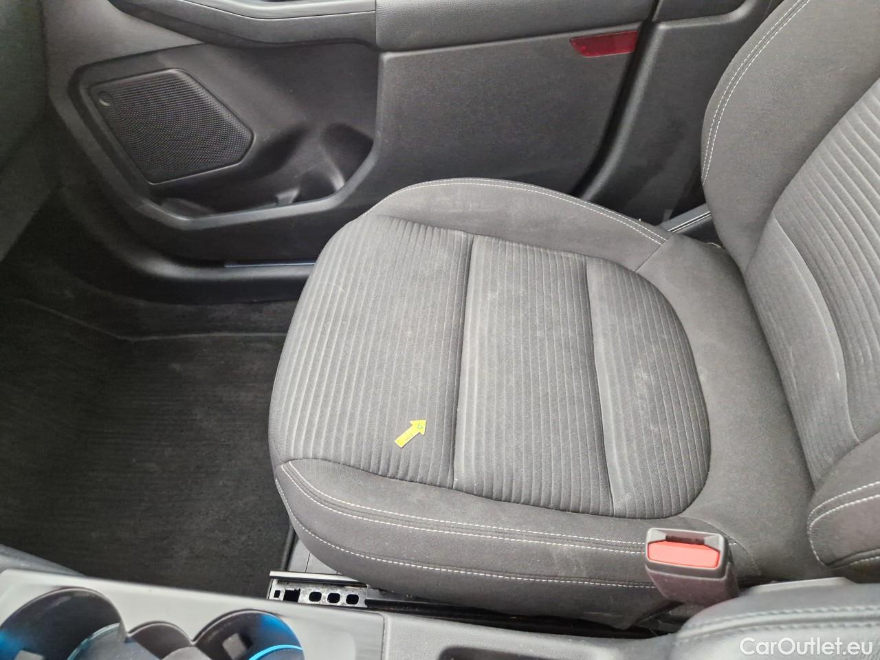  Ford  Kuga 1.5 EcoBlue 120CP Titanium A8 #51