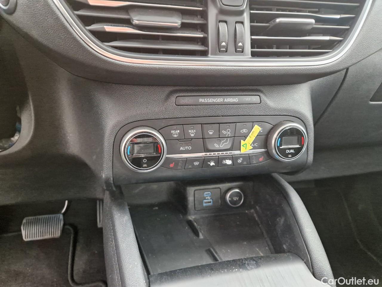  Ford  Kuga 1.5 EcoBlue 120CP Titanium A8 #60