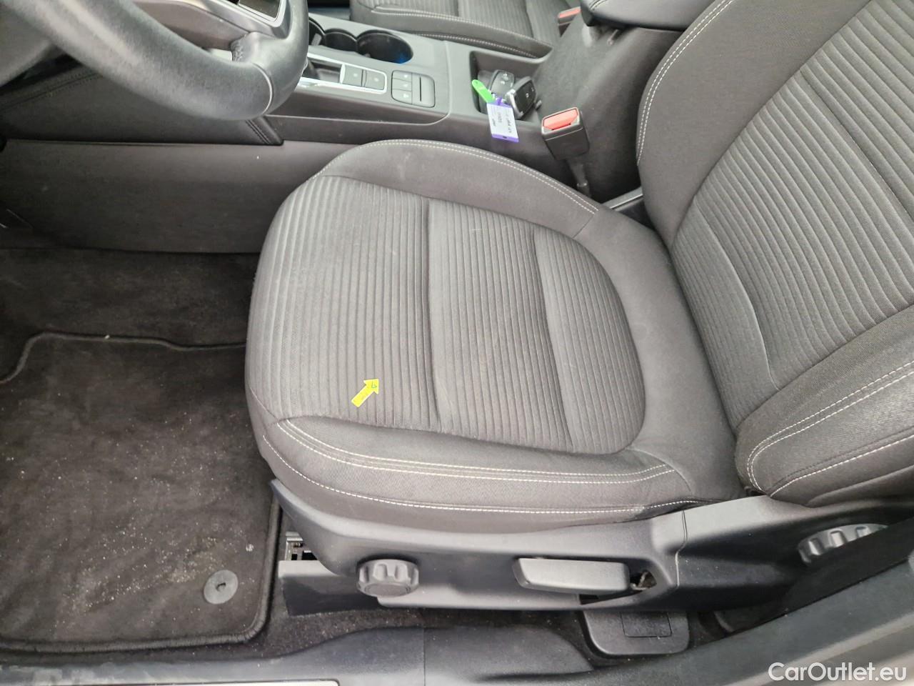  Ford  Kuga 1.5 EcoBlue 120CP Titanium A8 #50