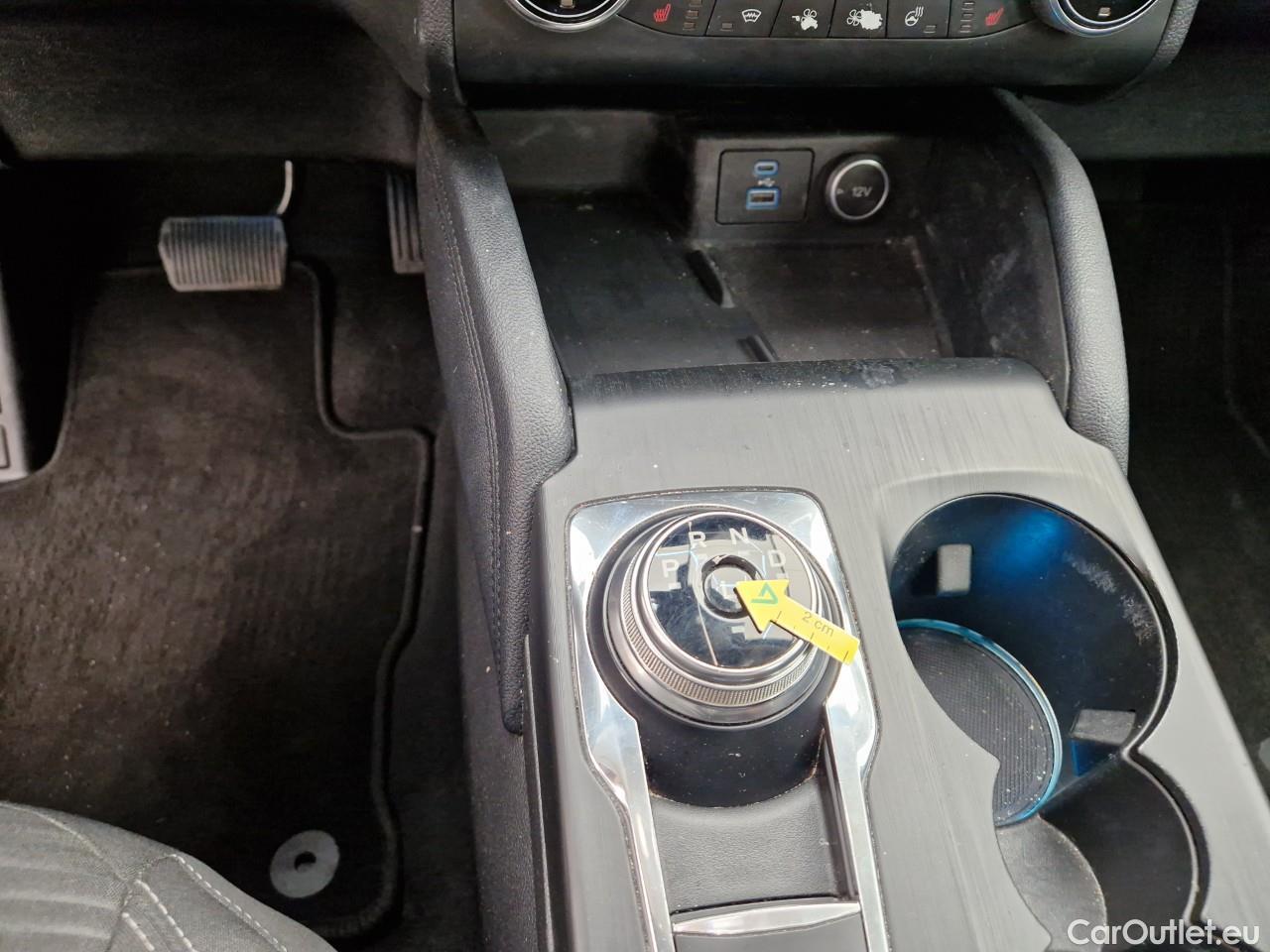  Ford  Kuga 1.5 EcoBlue 120CP Titanium A8 #61
