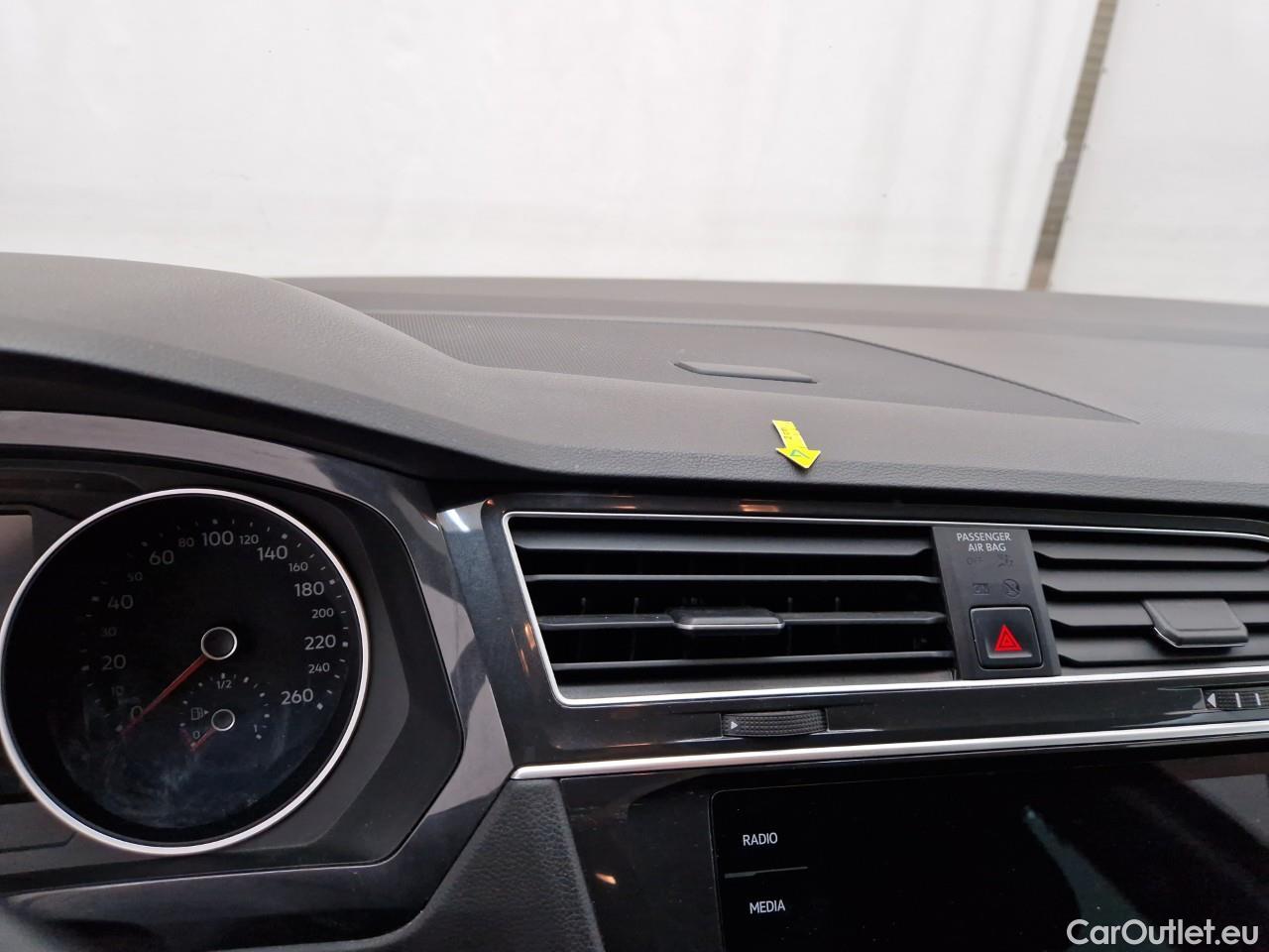 Volkswagen  Tiguan 2.0 TDI 150CP Comfortline DSG #43
