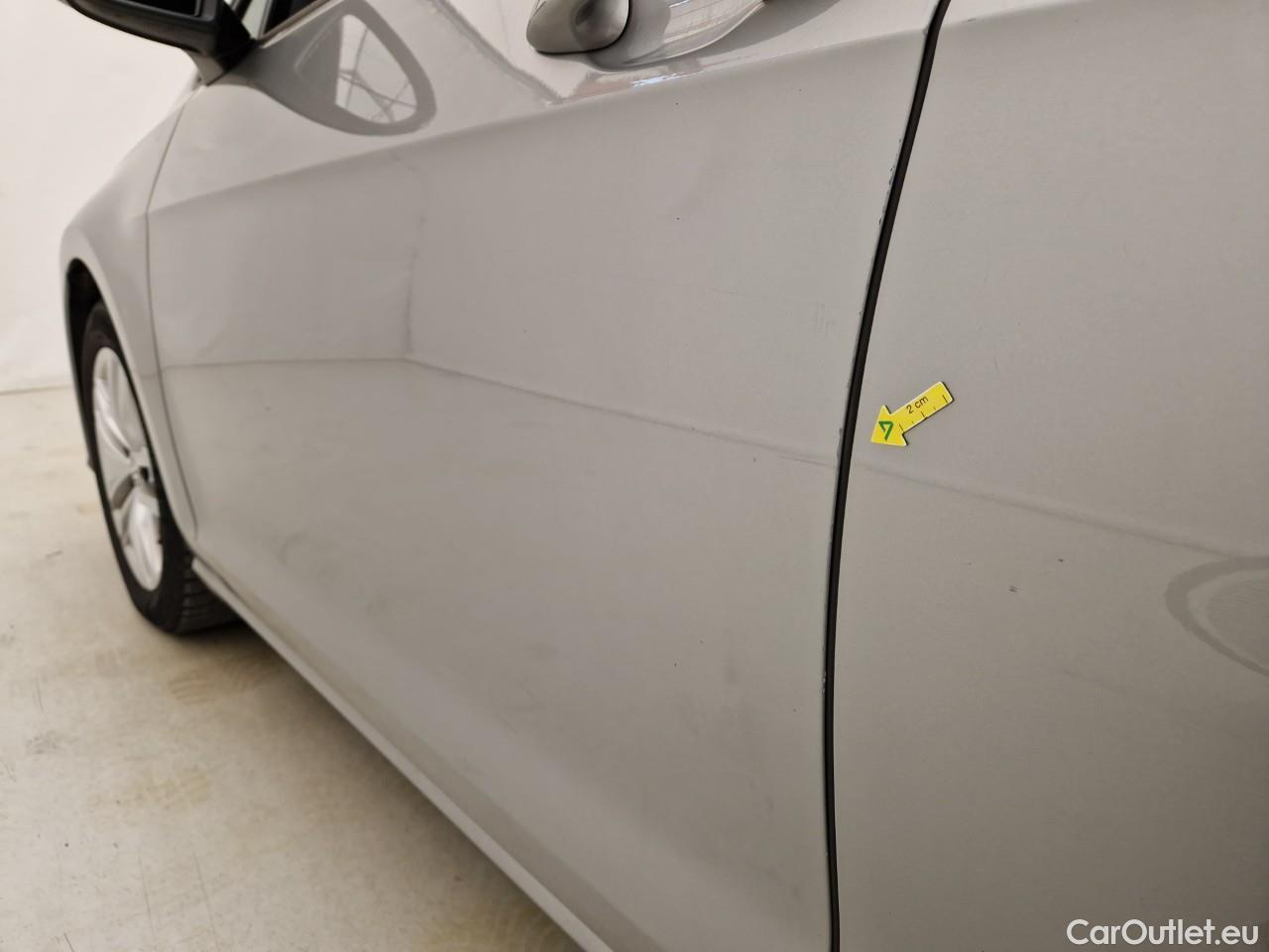 Volkswagen  Golf  2.0 TDI 150CP Comfortline DSG #3