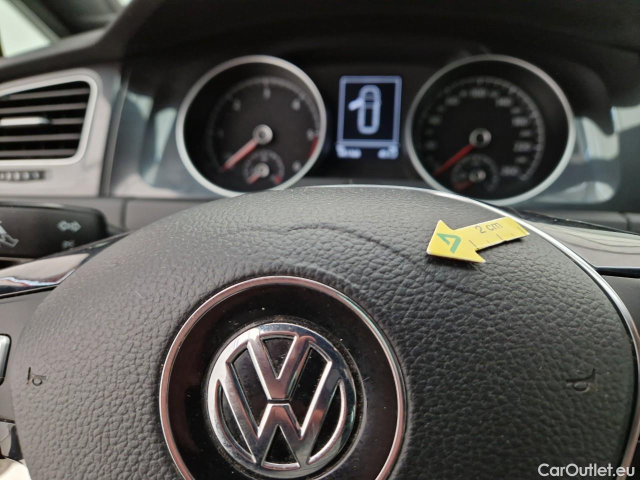  Volkswagen  Golf  2.0 TDI 150CP Comfortline DSG #51