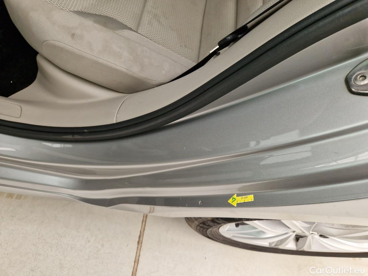  Volkswagen  Golf  2.0 TDI 150CP Comfortline DSG #56