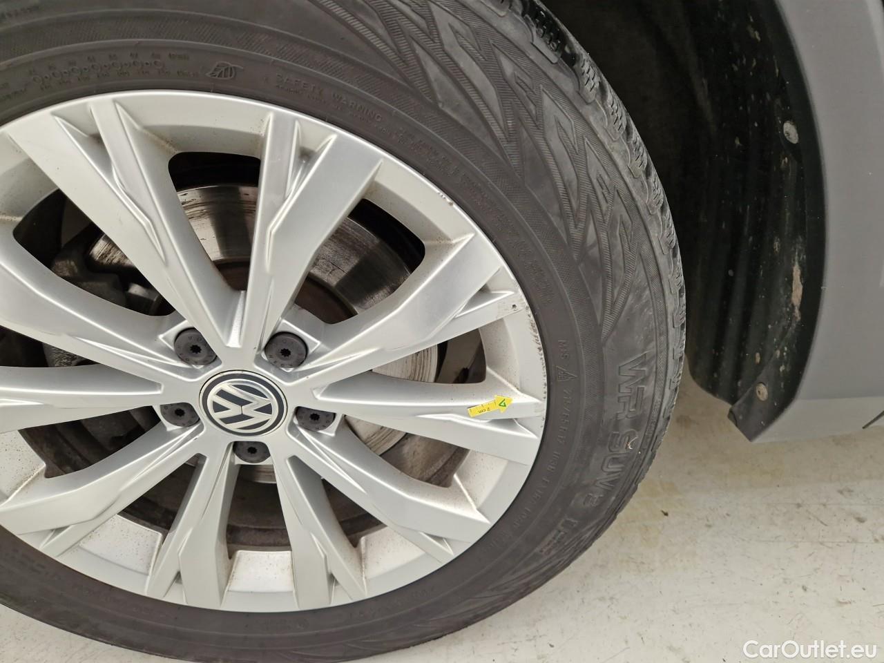  Volkswagen  Tiguan 2.0 TDI 150CP Comfortline DSG #8