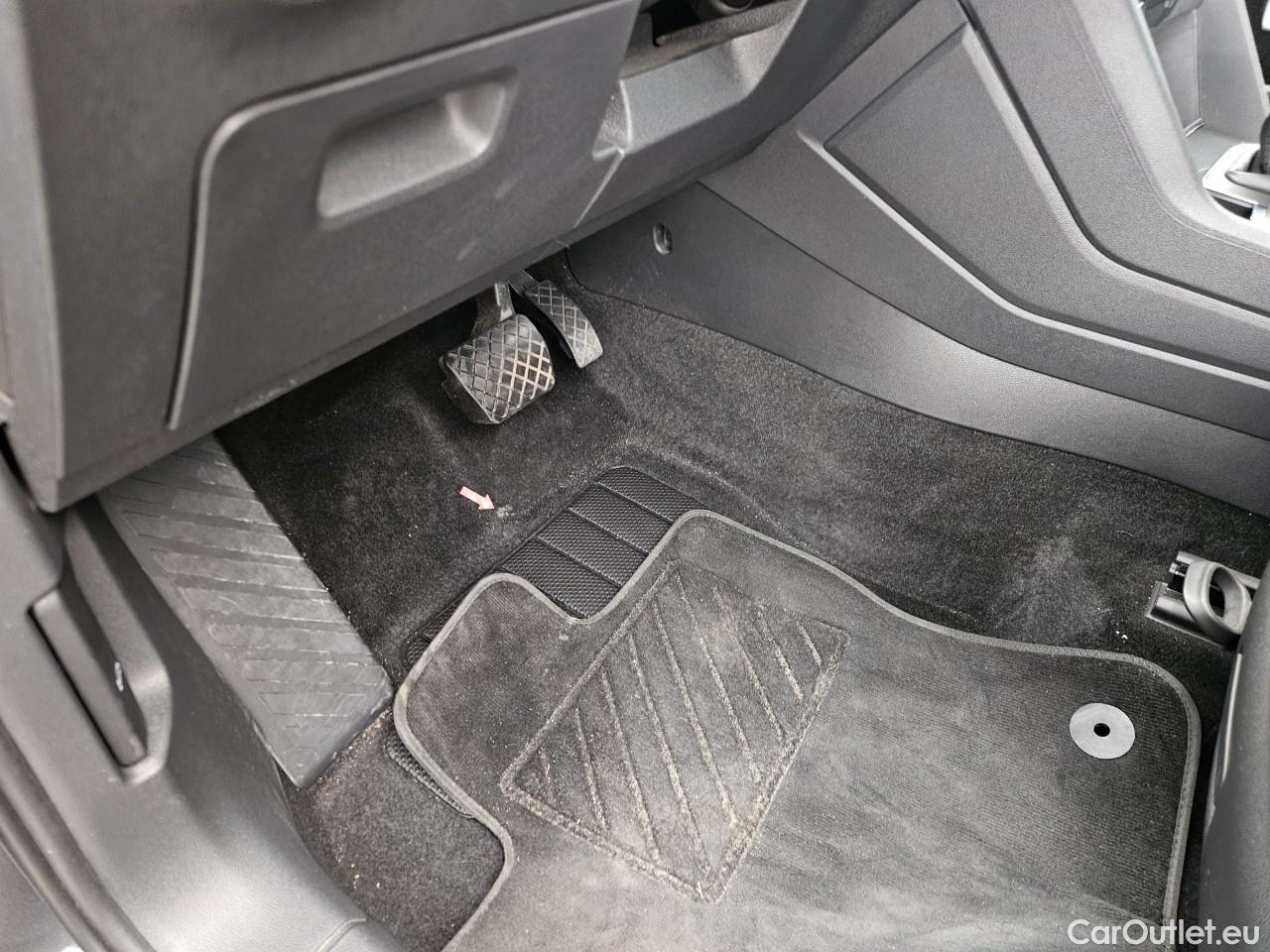  Volkswagen  Tiguan 2.0 TDI 150CP Comfortline DSG #38