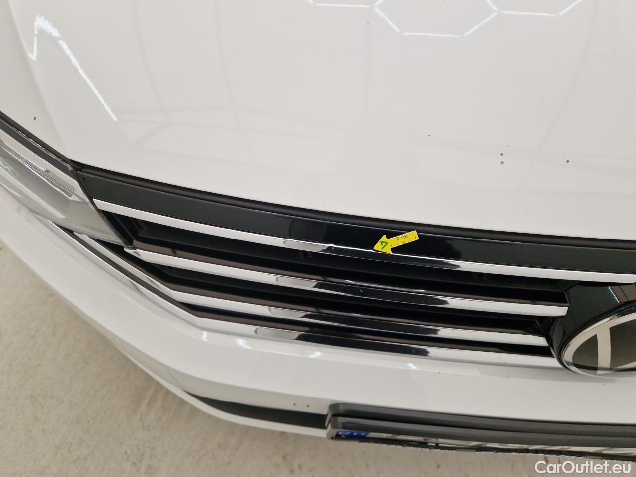  Volkswagen  Passat Comfortline 2.0 TDI DSG 190 CP #14