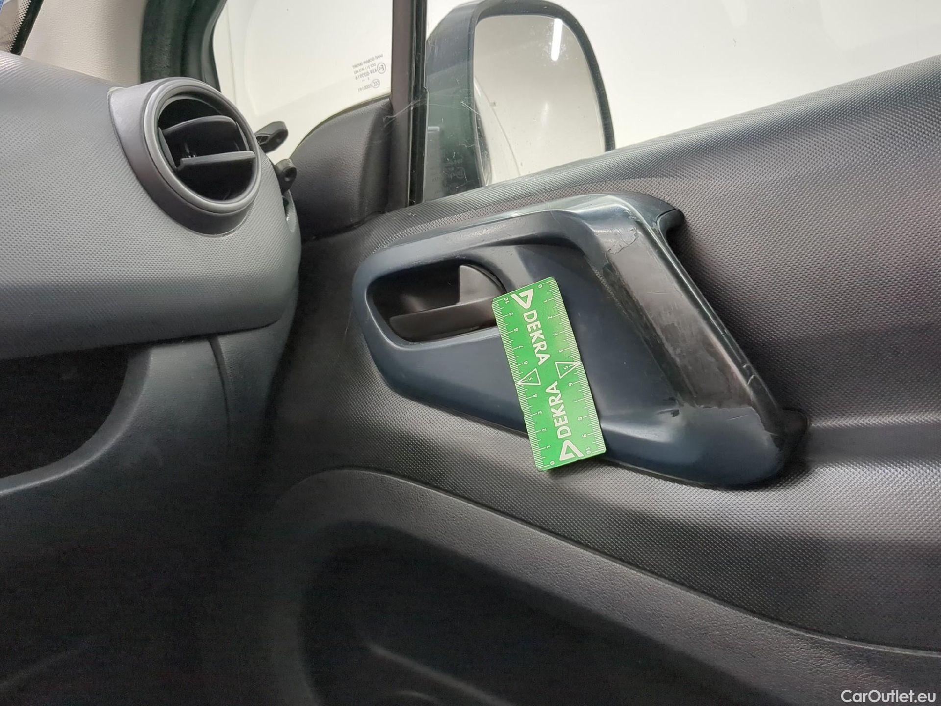  Citroen  Berlingo  Fourgon Club L1 (Court) 1.6 BlueHDi 100CV BVM5 E6 #78