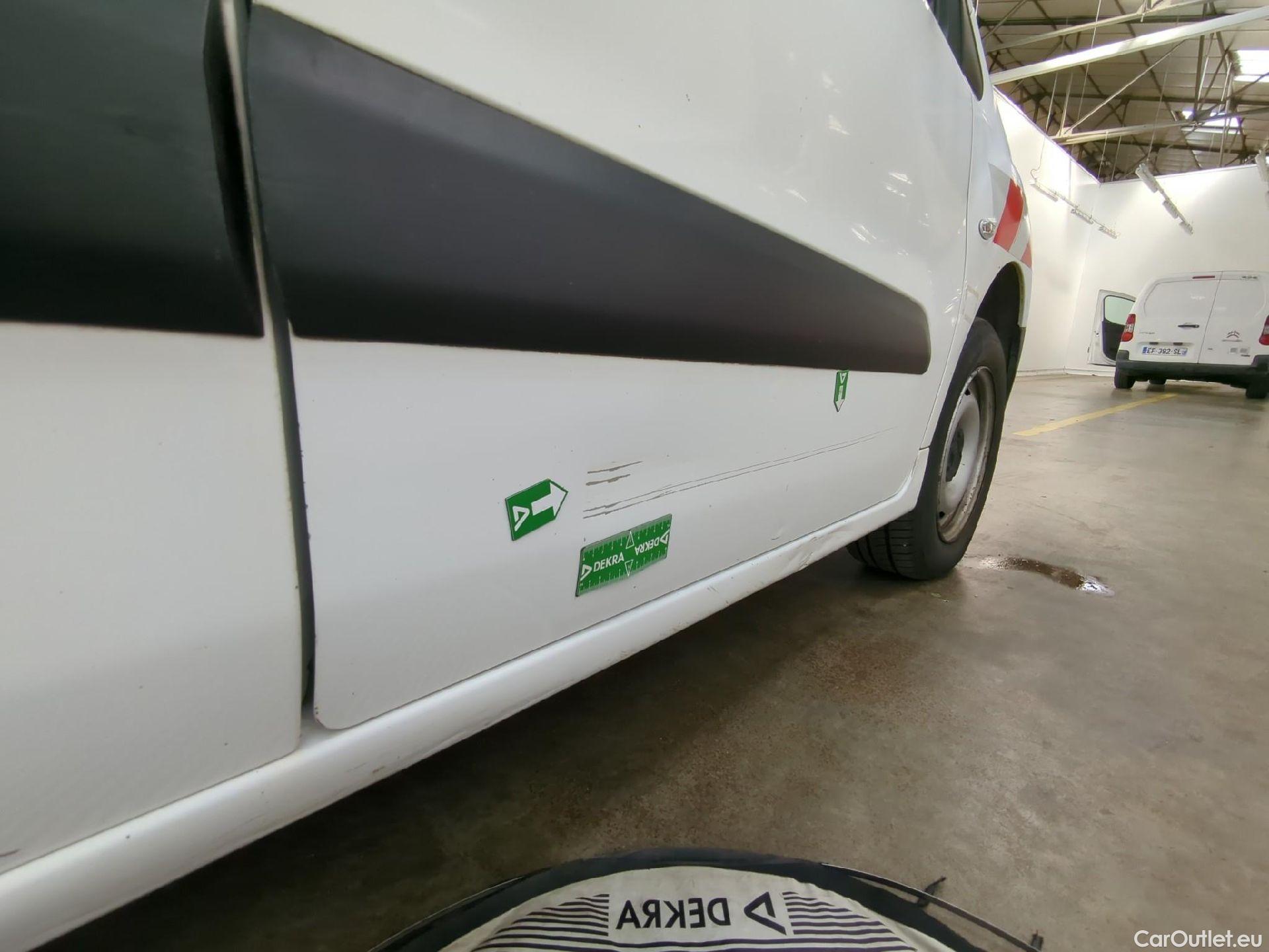  Citroen  Berlingo  Fourgon Club L1 (Court) 1.6 BlueHDi 100CV BVM5 E6 #31