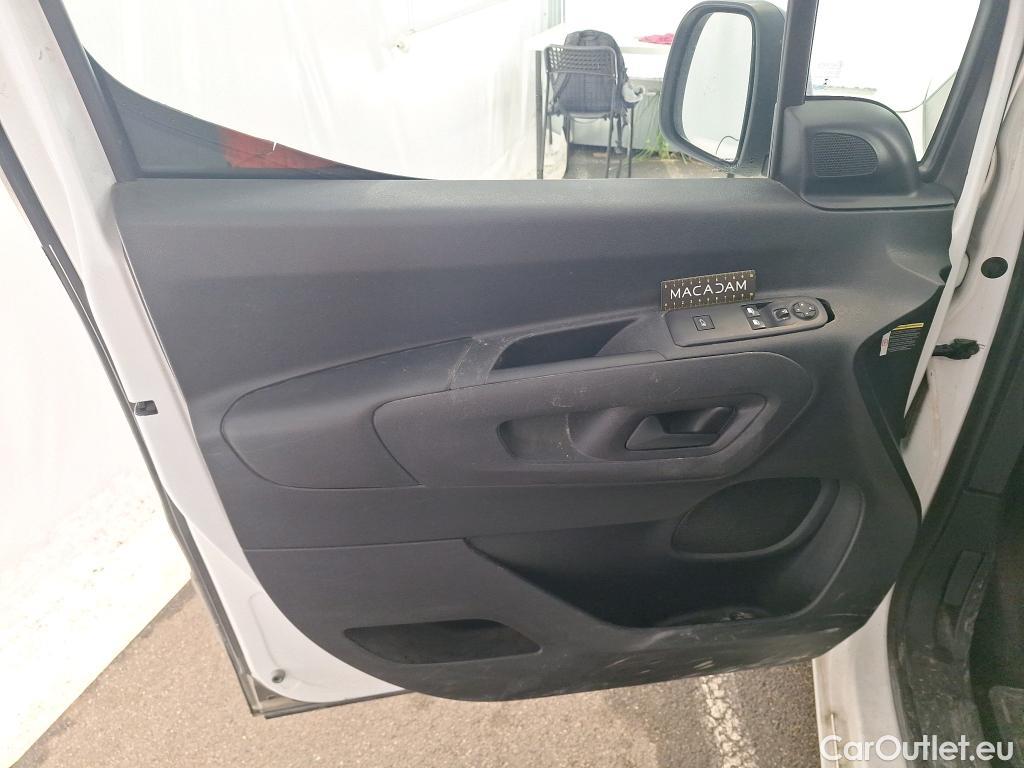  Citroen  Berlingo CITROEN  VU 4p Fourgonnette M 1000kg BlueHDi 100 BVM Drive #34