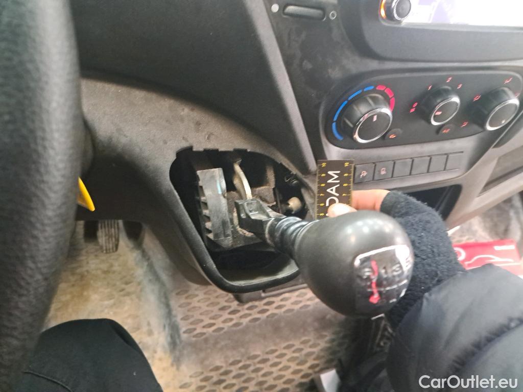  Iveco  Daily IVECO  VU 4p Fourgon 2.3 35S16 V11 H2 3520 #53