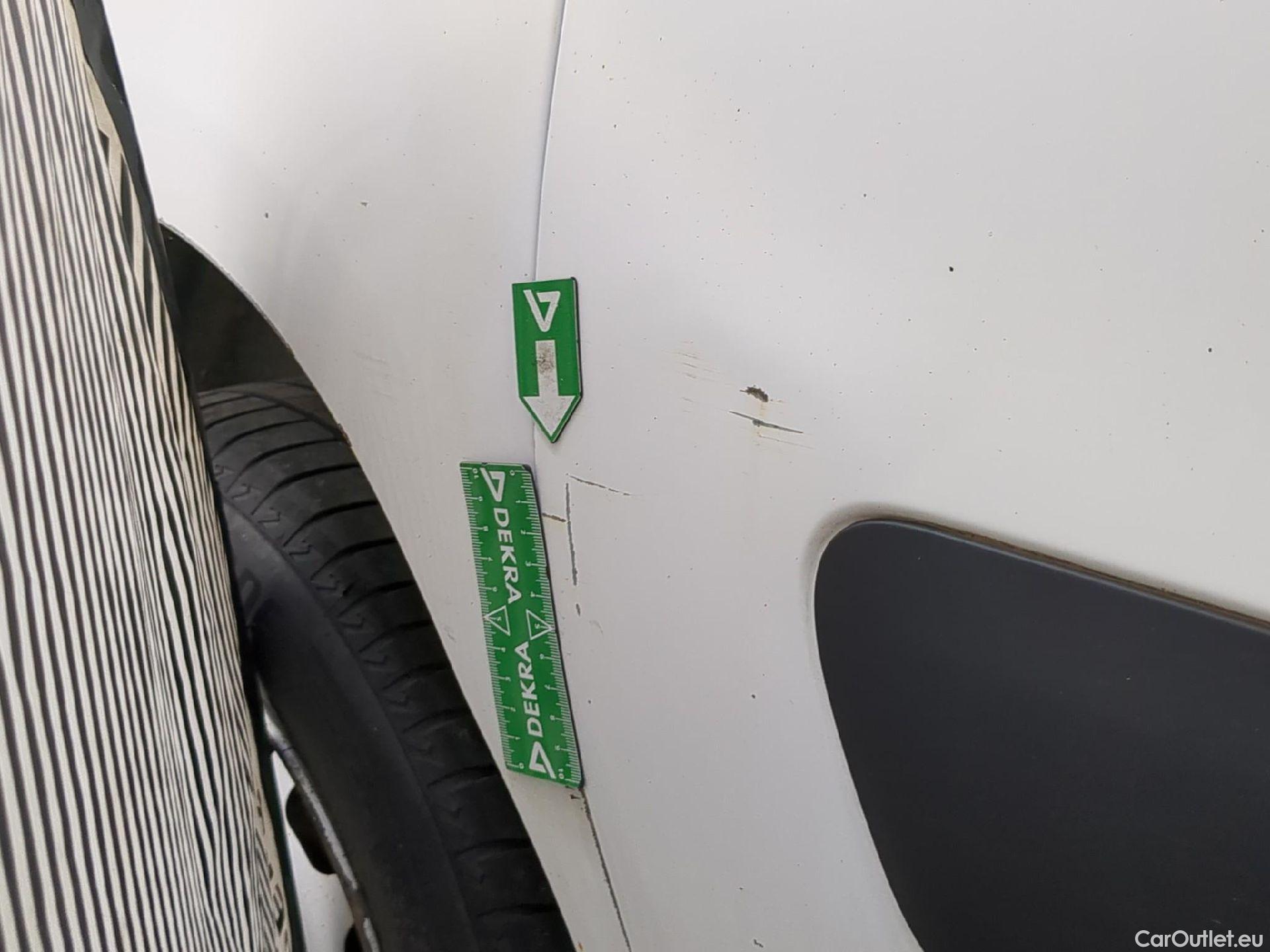  Citroen  Berlingo  Fourgon Club L1 (Court) 1.6 BlueHDi 100CV BVM5 E6 #26