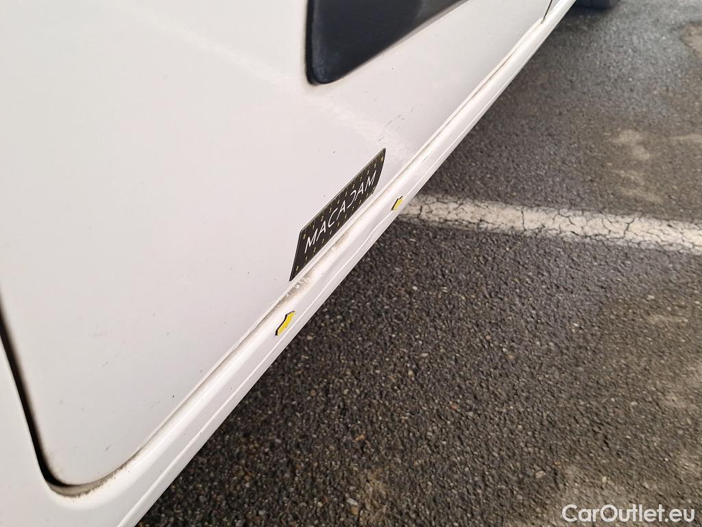  Citroen  Berlingo CITROEN  VU 4p Fourgonnette M 1000kg BlueHDi 100 BVM Drive #12