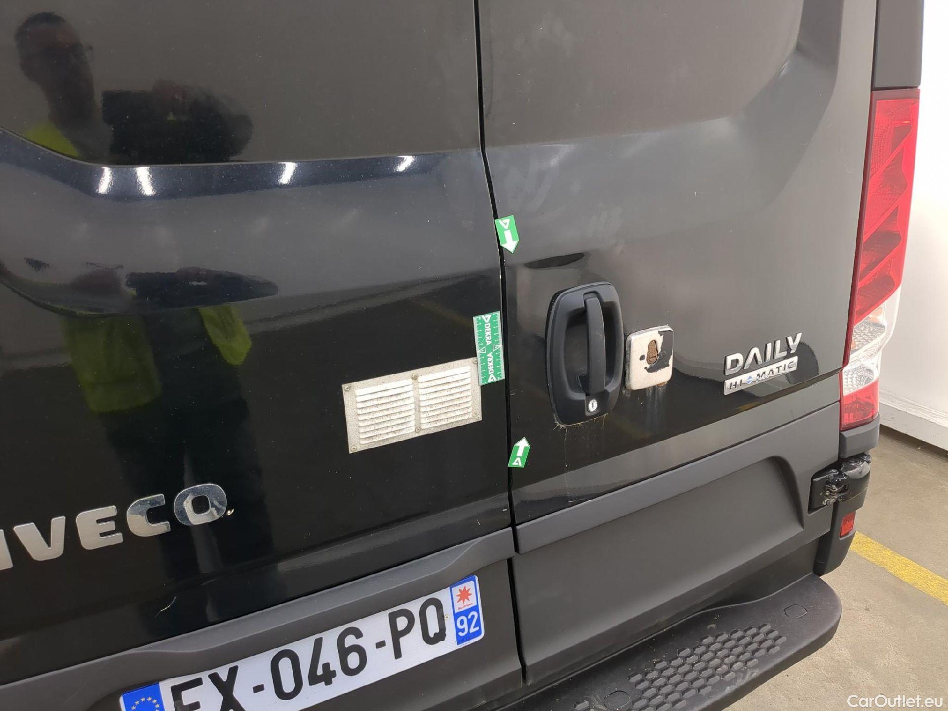  Iveco  Daily IVECO  / 2014 / 4P / Fourgon tôlé 2.3 35S16HA8 V11 H2 3520 #43