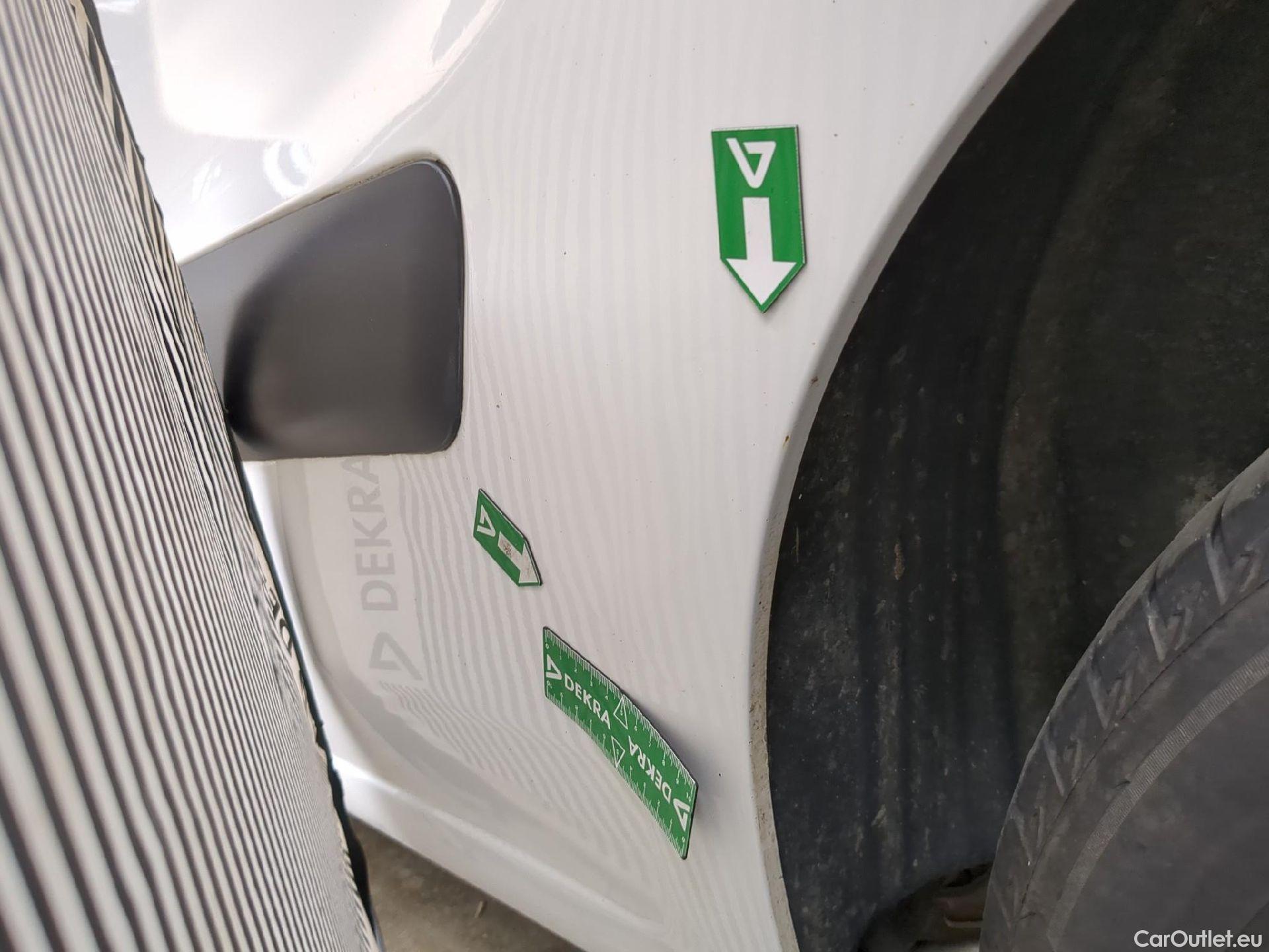  Citroen  Berlingo  Fourgon Club L1 (Court) 1.6 BlueHDi 100CV BVM5 E6 #56