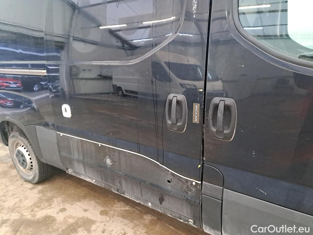  Iveco  Daily IVECO  VU 4p Fourgon 2.3 35S16 V11 H2 3520 #21