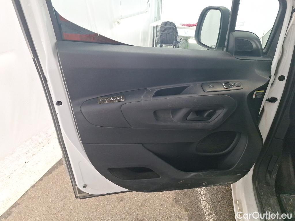  Citroen  Berlingo CITROEN  VU 4p Fourgonnette M 1000kg BlueHDi 100 BVM Drive #43