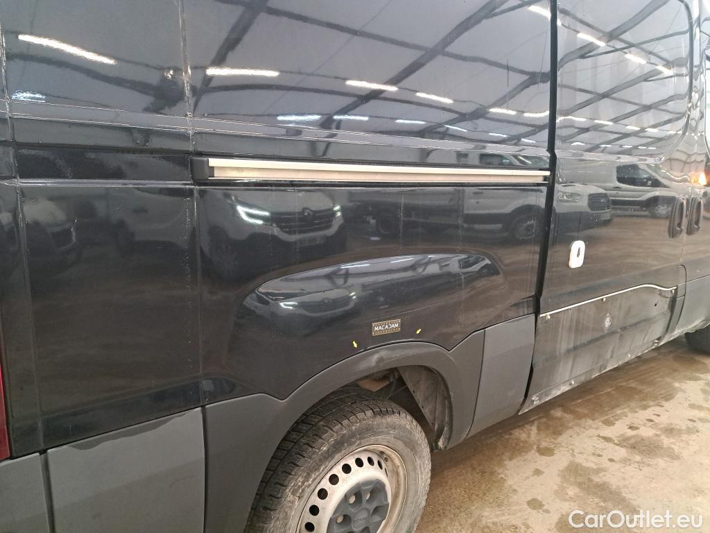  Iveco  Daily IVECO  VU 4p Fourgon 2.3 35S16 V11 H2 3520 #10