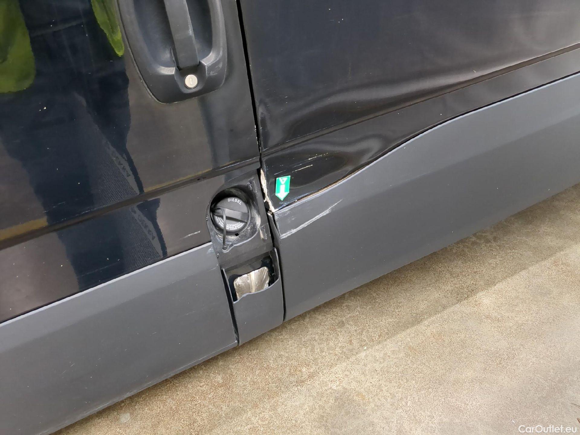  Iveco  Daily IVECO  / 2014 / 4P / Fourgon tôlé 2.3 35S16HA8 V11 H2 3520 #38