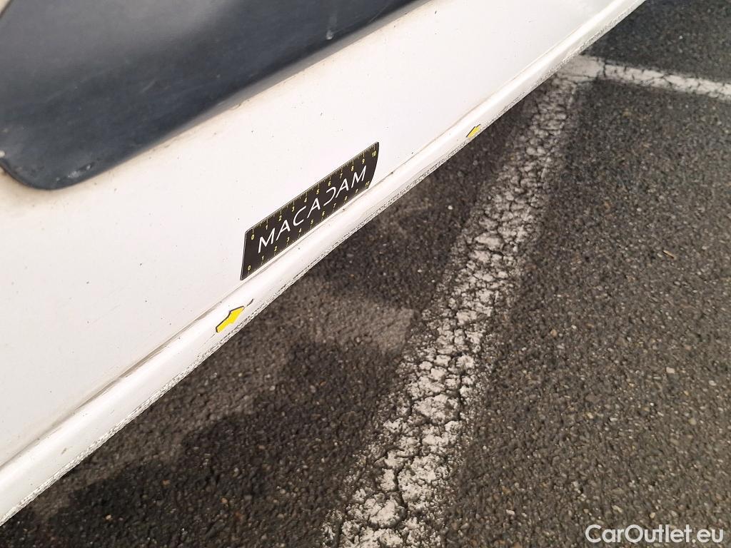  Citroen  Berlingo CITROEN  VU 4p Fourgonnette M 1000kg BlueHDi 100 BVM Drive #17