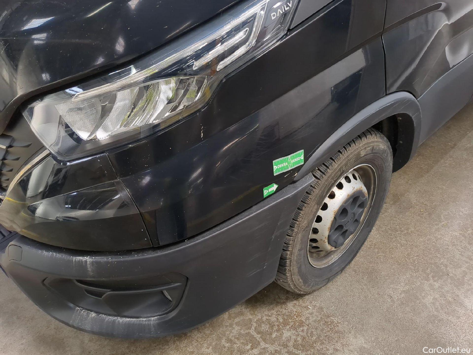  Iveco  Daily IVECO  / 2014 / 4P / Fourgon tôlé 2.3 35S16HA8 V11 H2 3520 #27