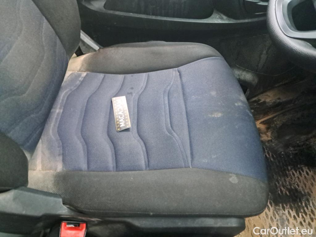  Iveco  Daily IVECO  VU 4p Fourgon 2.3 35S16 V11 H2 3520 #56