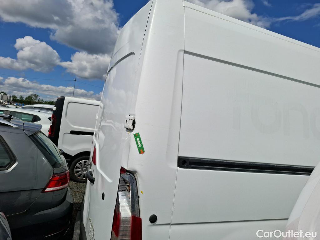  Renault  Master RENAULT  / 2014 / 4P / Fourgon tôlé &FG GCf Trac F3300 L2H2 dCi 110 Euro6 #27