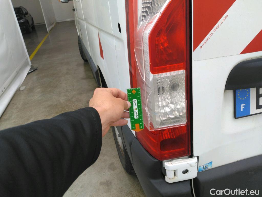 Renault  Master  Fourgon L2H2 3 5 Grand Confort dCi 130CV BVM6 E6 #79