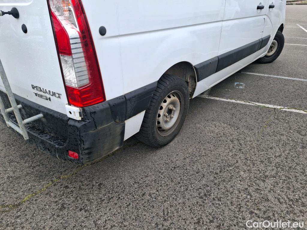  Renault  Master  III Fourgon L2H2 3 5 Grand Confort dCi #28