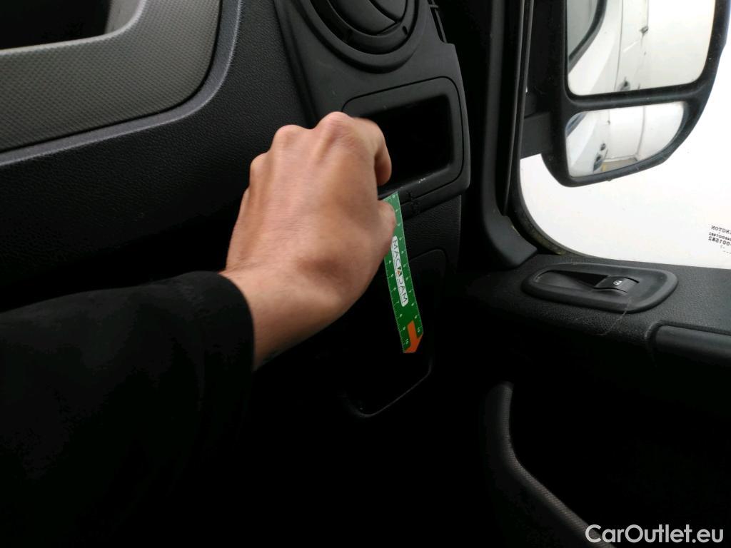  Renault  Master  Fourgon L2H2 3 5 Grand Confort dCi 130CV BVM6 E6 #142