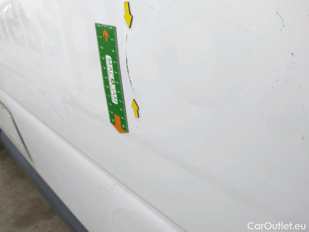  Renault  Master  Fourgon L2H2 3 5 Grand Confort dCi 130CV BVM6 E6 #27