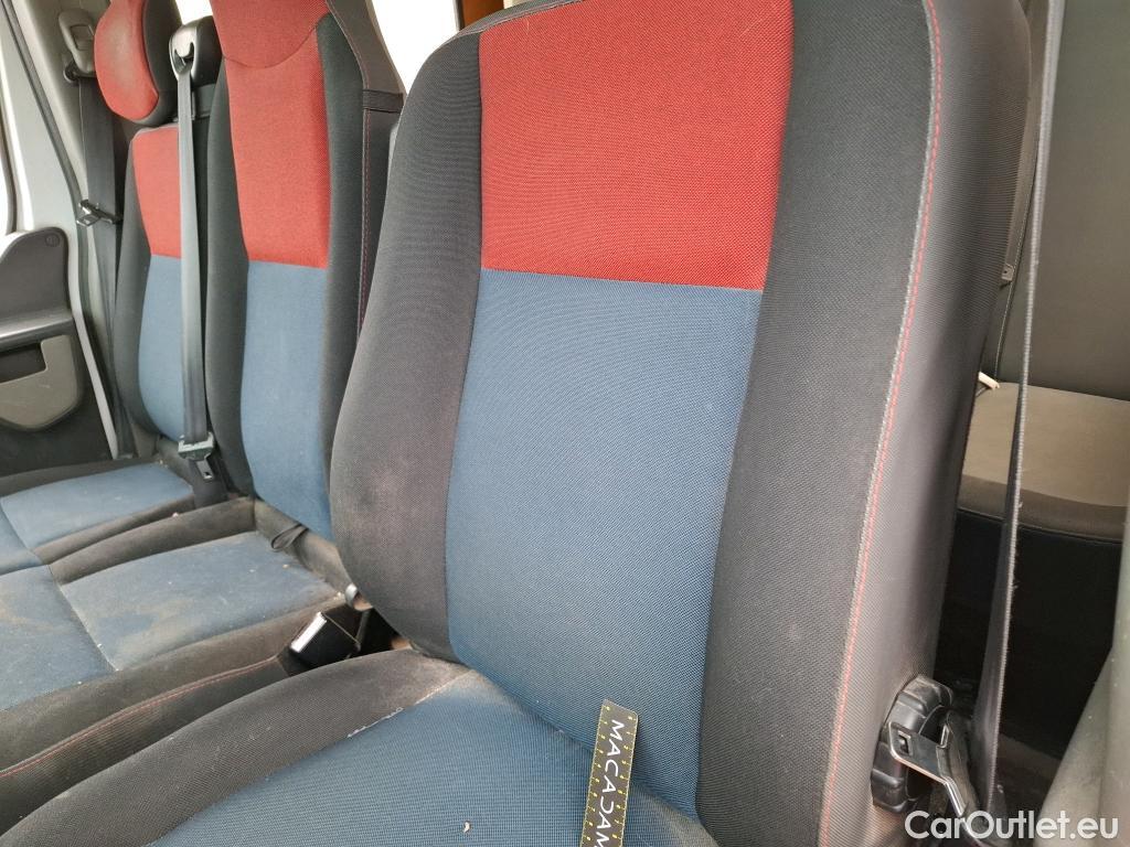  Renault  Master RENAULT  VU 4p Fourgon CA GC F3500 L2H2 Energy dCi 12 #30