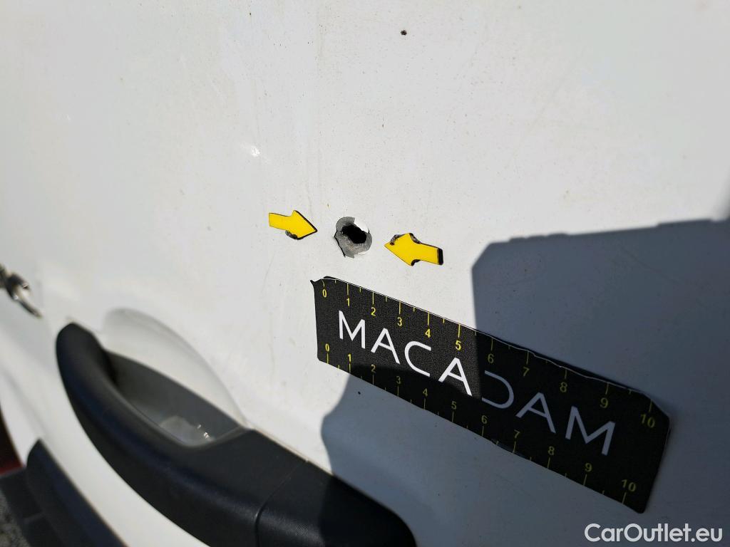  Renault  Trafic RENAULT  VU 4p VNA FG GCF L2H1 1200 dCi 95 E6 fourgon tôlé #21