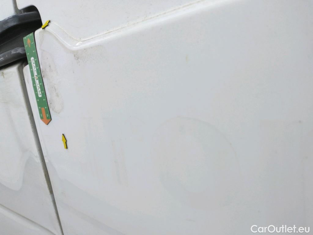  Renault  Master  Fourgon L2H2 3 5 Grand Confort dCi 130CV BVM6 E6 #17