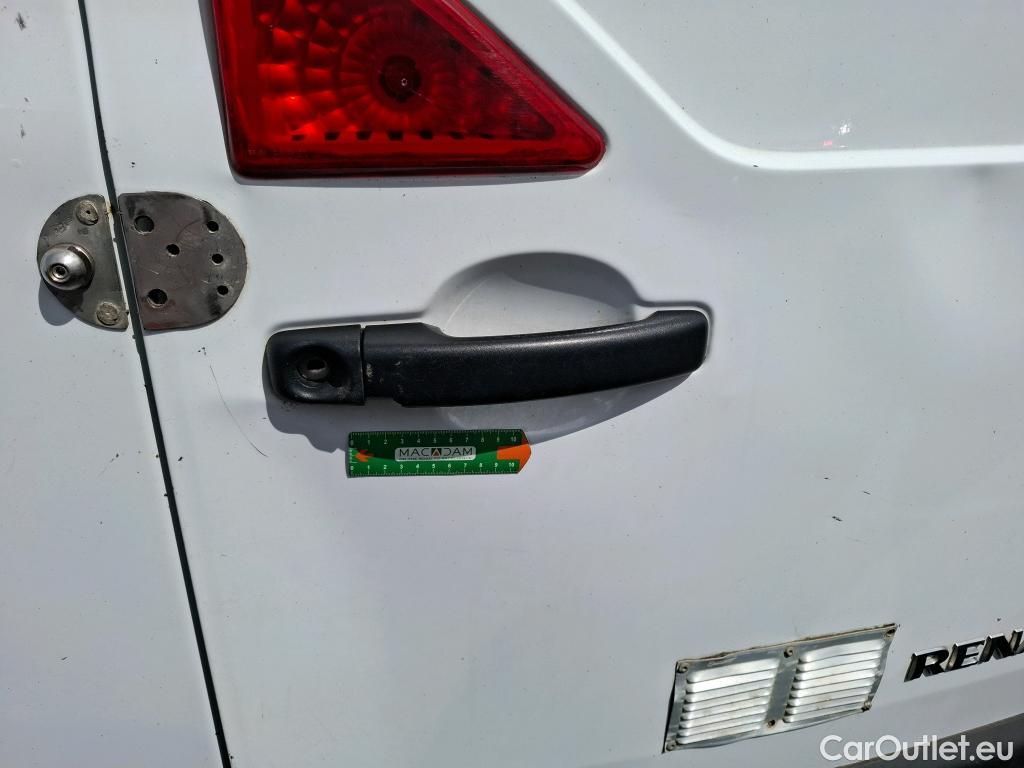  Renault  Master RENAULT  / 2014 / 4P / Fourgon tôlé &FG GCf Trac F3300 L2H2 dCi 110 Euro6 #70