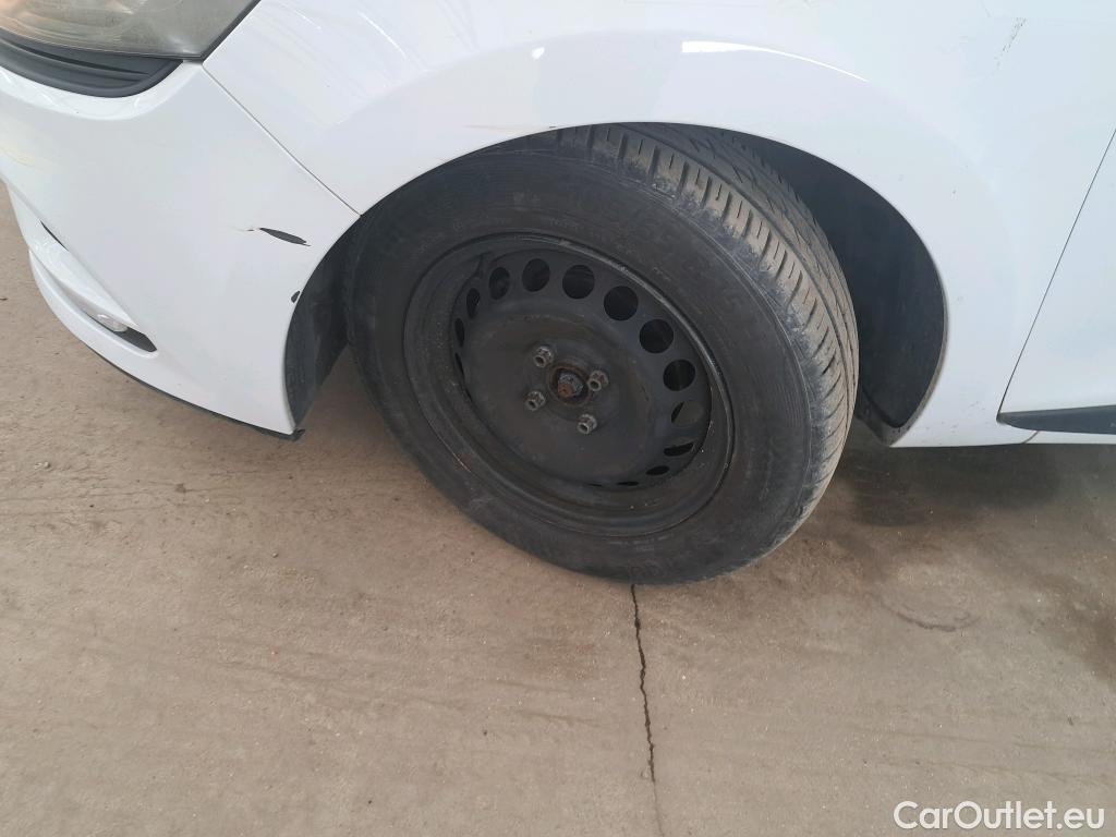 Renault  Clio  IV Air 1.5 dCi 75CV BVM5 E6 #91