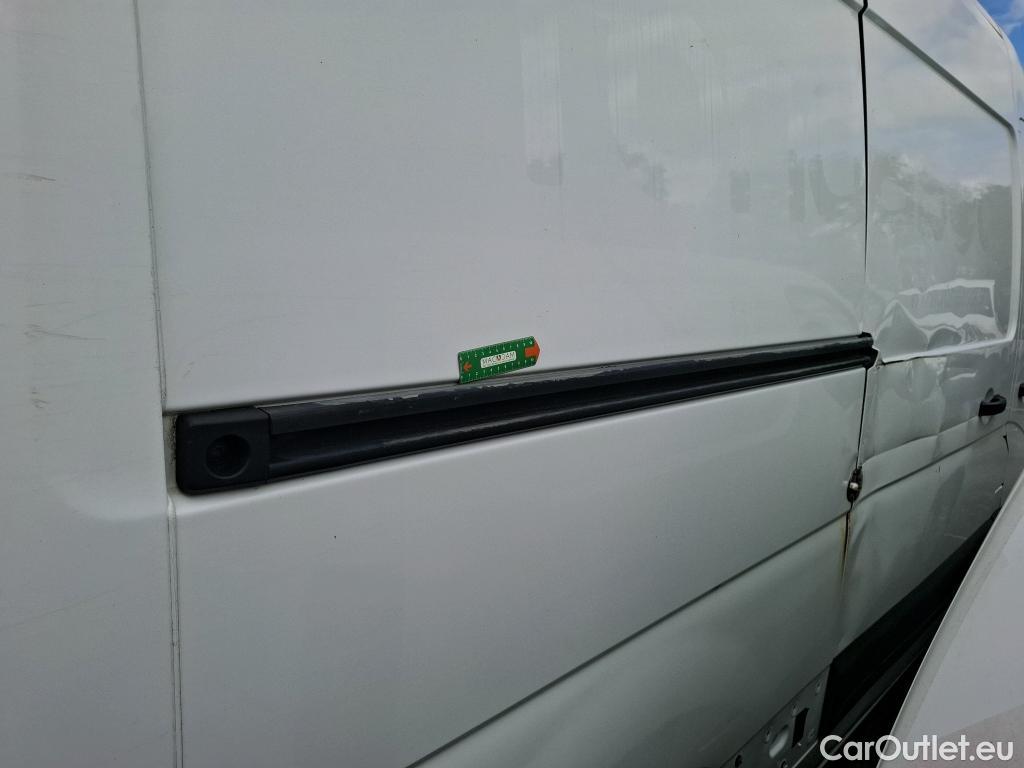  Renault  Master RENAULT  / 2014 / 4P / Fourgon tôlé &FG GCf Trac F3300 L2H2 dCi 110 Euro6 #81