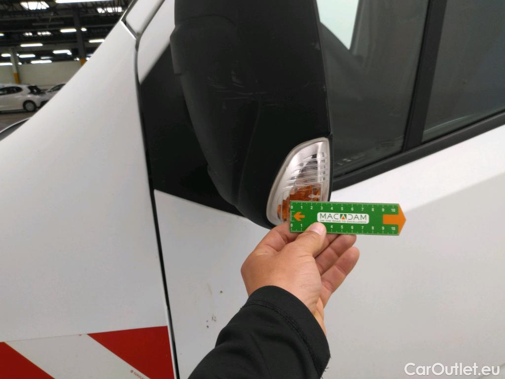  Renault  Master  Fourgon L2H2 3 5 Grand Confort dCi 130CV BVM6 E6 #130