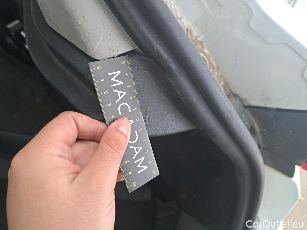  Renault  Clio  IV Air 1.5 dCi 75CV BVM5 E6 #52