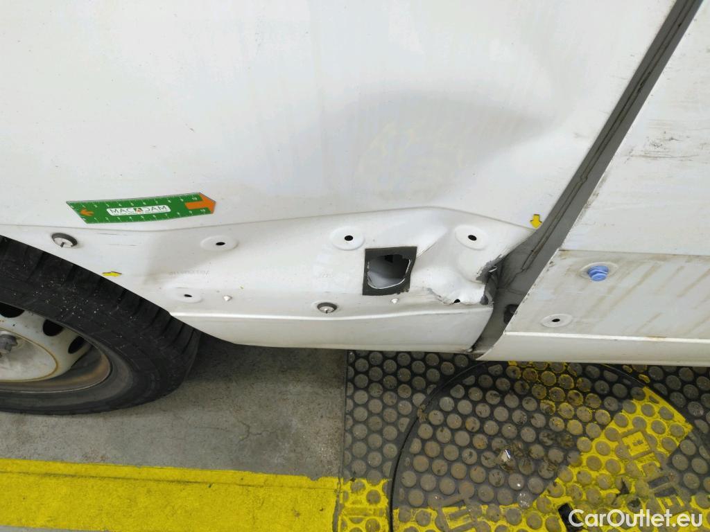  Renault  Master  Fourgon L2H2 3 5 Grand Confort dCi 130CV BVM6 E6 #4