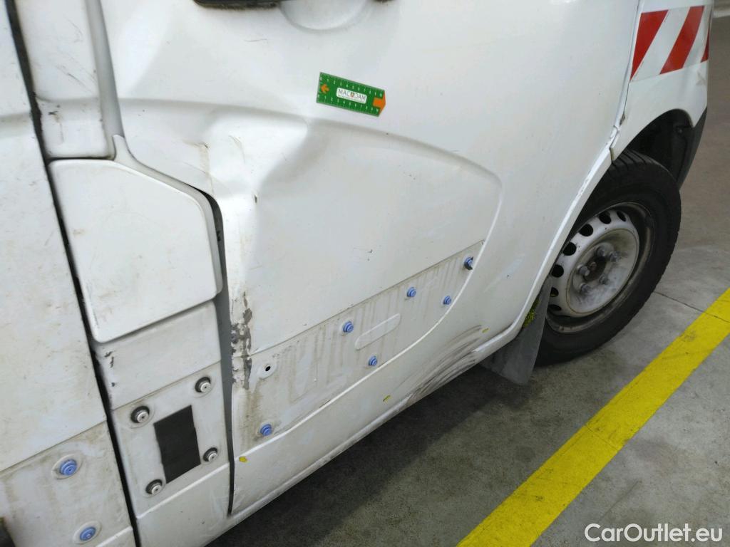  Renault  Master  Fourgon L2H2 3 5 Grand Confort dCi 130CV BVM6 E6 #10