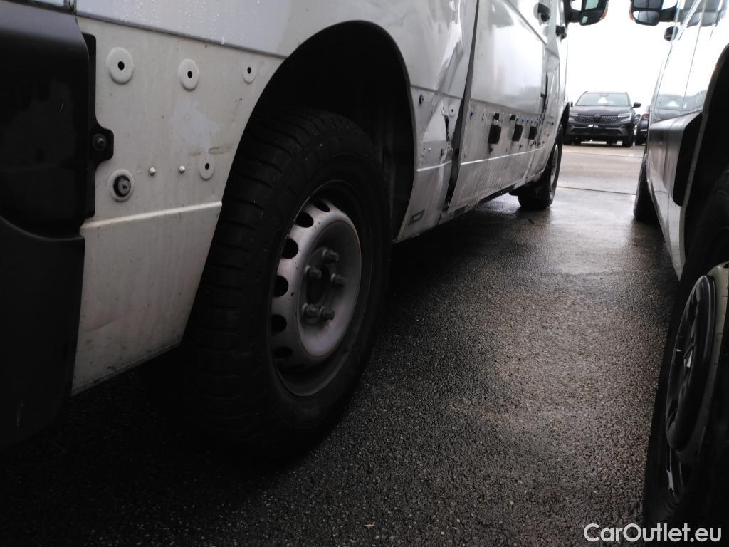  Renault  Master  Fourgon L2H2 3 5 Grand Confort dCi 130CV BVM6 E6 #48