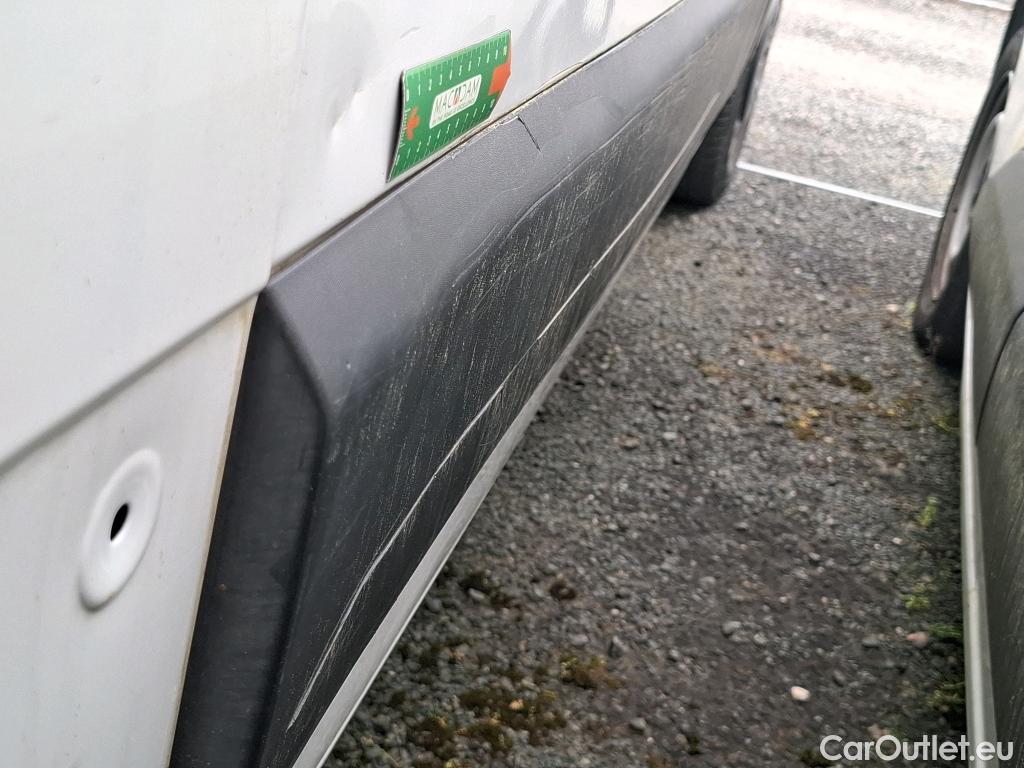  Renault  Master RENAULT  / 2014 / 4P / Fourgon tôlé &FG GCf Trac F3300 L2H2 dCi 110 Euro6 #88